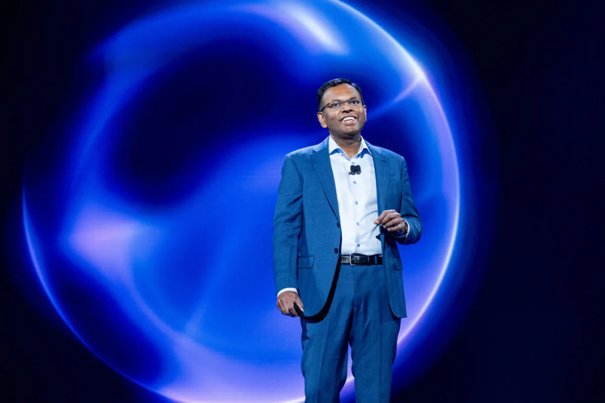 Amazon's Teams Embrace Agentic AI, Transforming Workplace Culture and Practices